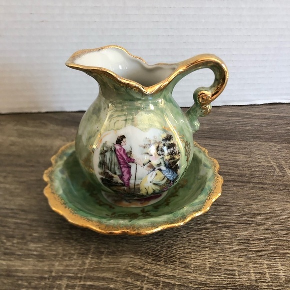 Vtg Giftcraft Ceramic Pitcher with Saucer - Picture 2 of 12